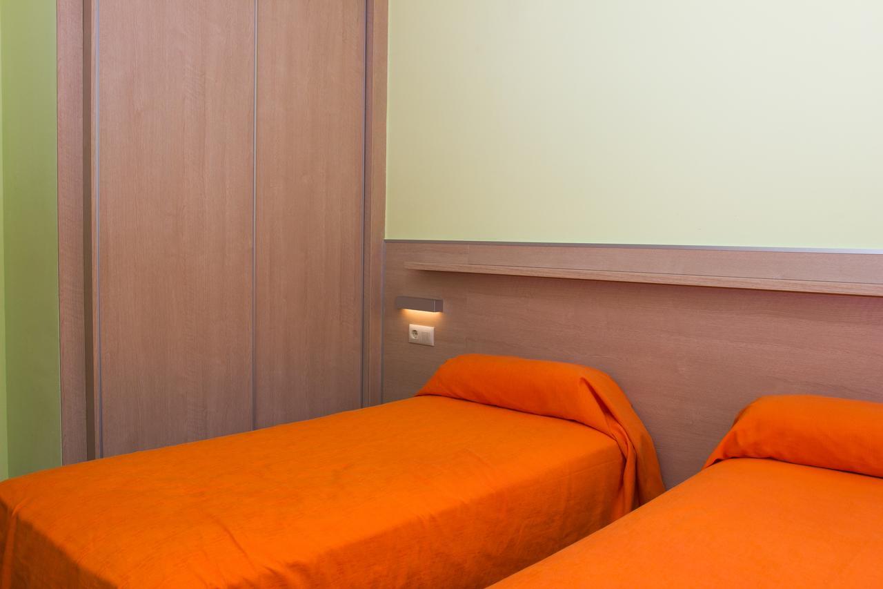Rentalmar Villa Cristina Families Only Miami Playa ภายนอก รูปภาพ