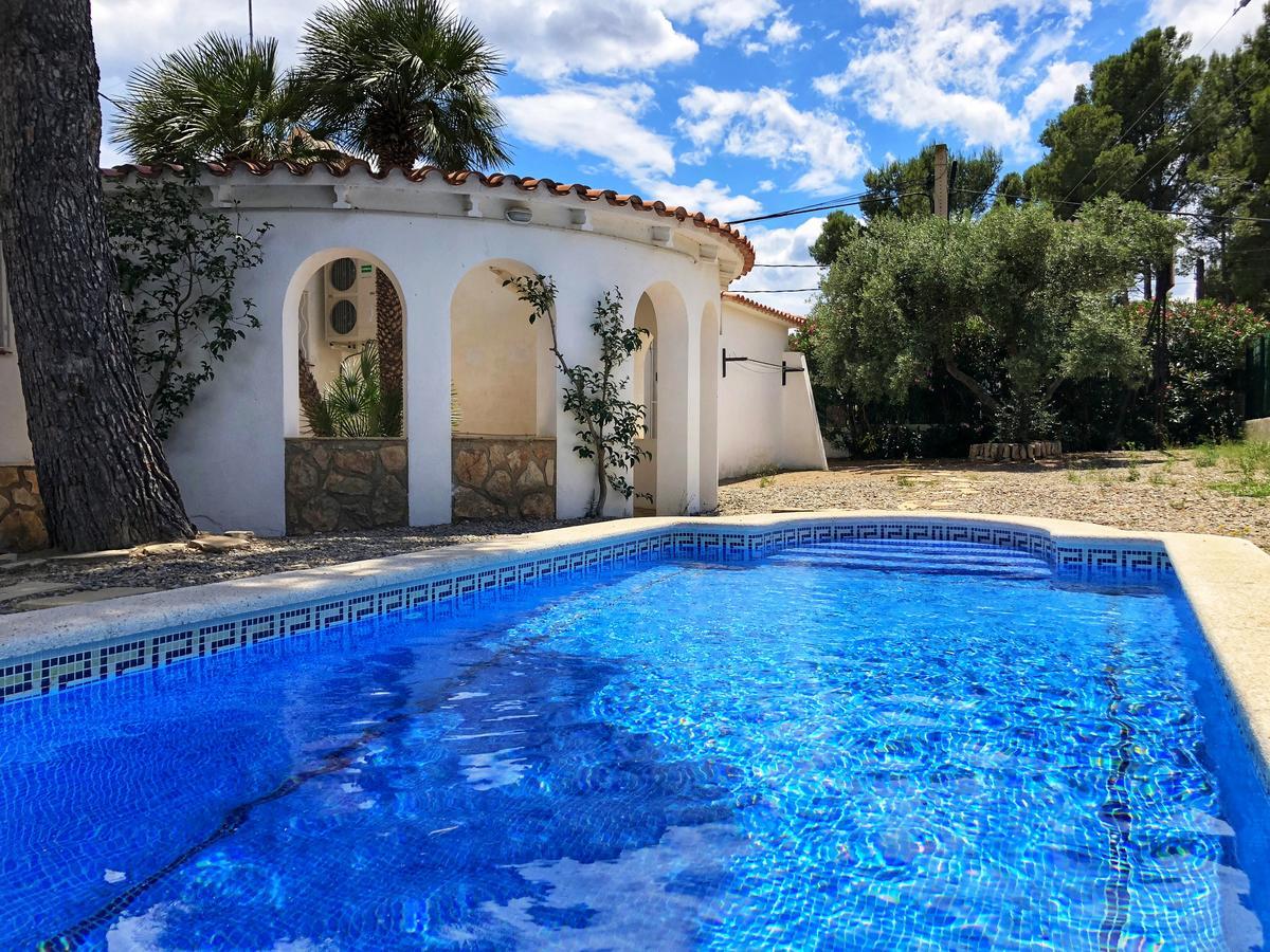 Rentalmar Villa Cristina Families Only Miami Playa ภายนอก รูปภาพ